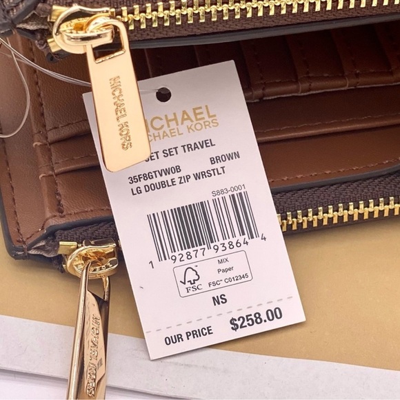 MICHAEL KORS JAYCEE MEDIUM BACKPACK & LARGE DOUBLE ZIP WALLET SET BROWN/GOLD - Picture 16 of 16